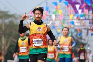 BIB: 42560
                            <button type="button" onclick="openModal(9922141)" class="btn btn-primary btn-sm float-right btn-popup" data-toggle="modal" data-target=".modal-high-quality">
                        <i class="fas fa-shopping-cart"></i> Add to Cart
                    </button>
                                            <button type="button" onclick="isThisMe(9922141, true)" class="btn btn-success btn-sm float-right btn-popup btn-isme hidden" data-toggle="tooltip" data-placement="bottom" title="นี่คือรูปของคุณใช่ไหม คลิกที่นี่เพื่อเอาเข้าอัลบั้ม">
                        <i class="fas fa-plus"></i> Add to album
                    </button>
                    <button type="button" onclick="isThisMe(9922141, false)" class="btn btn-warning btn-sm float-right btn-popup btn-isnotme hidden">
                        <i class="fas fa-ban"></i> Remove from album
                    </button>